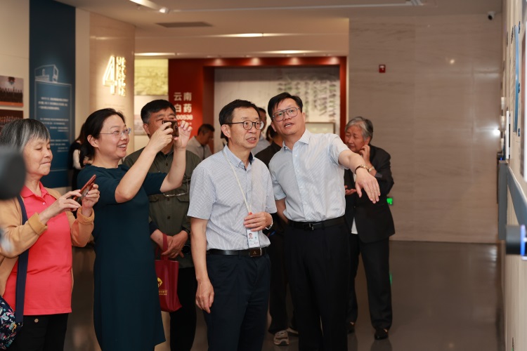 win����Ӯ(�й���½)Ψһ�ٷ���վ-Bwin�ٷ���Ȩ���